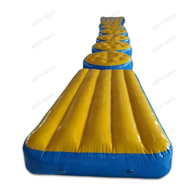 Equipo de juego de agua flotante inflable, puente flotante de pontón para venta