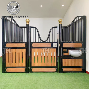 Sicuro e sicuro cavallo stabile con una forte porta di aggancio e pannelli fissi cavallo stabile - Product Image 5