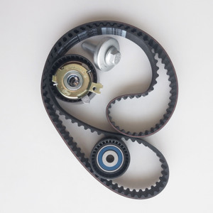 Kit <span class=keywords><strong>de</strong></span> <span class=keywords><strong>courroie</strong></span> <span class=keywords><strong>de</strong></span> <span class=keywords><strong>distribution</strong></span> Peugeot <span class=keywords><strong>de</strong></span> haute qualité Kit <span class=keywords><strong>de</strong></span> chaîne <span class=keywords><strong>de</strong></span> <span class=keywords><strong>distribution</strong></span> 130C13191R accessoire pour voitures <span class=keywords><strong>Renault</strong></span> <span class=keywords><strong>Megane</strong></span>/Twingo/Clio - Product Image 1