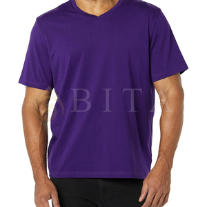 T-shirts pour hommes légers et à séchage rapide, col en V, personnalisables, nouveau design, couleur unie, en gros, pour la vente chaude, vêtements d'été pour hommes - Product Image 2