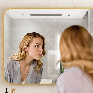 <span class=keywords><strong>Miroir</strong></span> <span class=keywords><strong>mural</strong></span> rectangulaire sur mesure en métal OEM ODM pour salle de bain, <span class=keywords><strong>chambre</strong></span>, hôtel, mariage - Vente en gros usine - Product Image 3