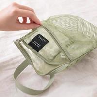 Sac de douche de camping en plein air en maille transparente portable avec logo personnalisé Style tendance en polyester avec fermeture à glissière