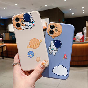 เคสแข็งแบบด้านลายธีมอวกาศนักบินอวกาศ <span class=keywords><strong>NASA</strong></span> สำหรับ iPhone 11 Pro 12 Pro X Xs Max 7 8 Plus - Product Image 2