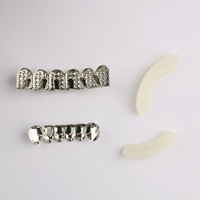 Set di Grillz Hip Hop con Strass, Gioielli Dentali Rimovibili per Feste, Palcoscenico e Moda Streetwear