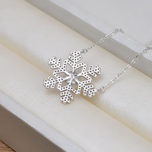 Pendentif boucle d'oreille flocon de neige en argent S925, tendance, personnalisé, accessoires pour casque, plateau vide, semi-fini, bijoux en perles DIY 1277 - Product Image 3