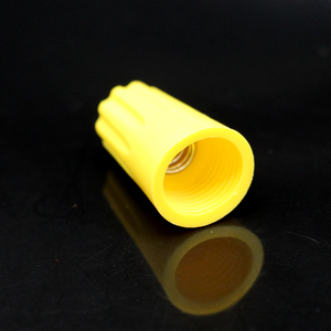 Bornier à vis isolé <span class=keywords><strong>électrique</strong></span>ment Kaixiang P4, couleur jaune, pour connecteurs, ignifuge, 600V, nickelé - Product Image 2