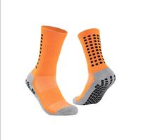 Vente en gros de chaussettes antidérapantes Chaussettes antidérapantes de football pour hommes