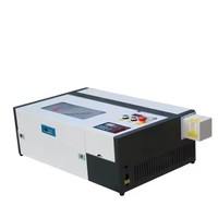 Petit bureau M2 Ruida 50w machines de gravure laser 4040 plexiglas machine de découpe laser pour gâteau