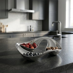 Moderno Centro de Mesa Decorativo de Metal Plateado Escultural de 3 Secciones para Servir Frutas, Nueces, Dulces y Bocadillos - Product Image 2