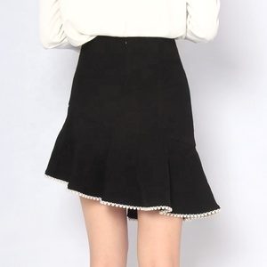 Otoño nuevo diseño estilo Casual volantes Irregular negro con cuentas bajo las faldas cortas. - Product Image 4