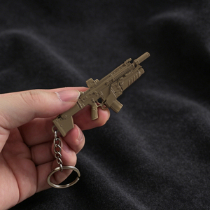 Portachiavi in Metallo Call of Duty SCAR-L Edizione Granata Rossa, Figurina Decorativa in Miniatura da 9CM, Prezzo all'Ingrosso - Product Image 5