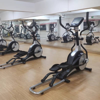Elliptique de qualité commerciale avec écran LCD et moniteur de fréquence cardiaque, entraîneur croisé silencieux à entraînement frontal pour salle de sport