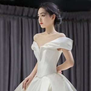 French Satin Wedding Dress Off Shoulder Sweetheart Neckline Ball Gown Natural Waist Simple Solid Color X037 - Product Image 3