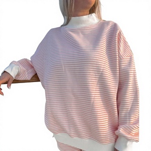 Sudadera de punto casual de cuello simulado oversize para mujer con bordado frontal personalizado, de tejido grueso y hombros caídos, para invierno - Product Image 5