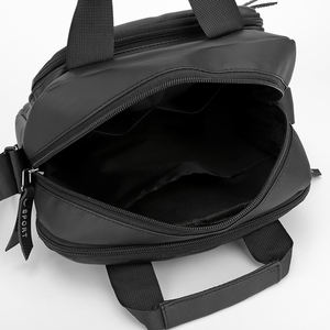 Sacs à bandoulière de grande capacité avec logo personnalisé pour hommes, sac messager simple et léger, sac à main de haute qualité, tissu en nylon imperméable - Product Image 5