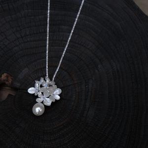 Ensemble collier et bracelet en argent pur S925, élégant, fleur à quatre feuilles française avec zircon, luxe léger, cadeau doux pour femmes - Product Image 5