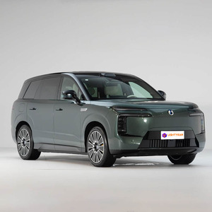 Denza N8L SUV Hybride Premium, Véhicule à Énergie Nouvelle de Marque Chinoise, pour Voyages <span class=keywords><strong>en</strong></span> <span class=keywords><strong>Famille</strong></span> et d'Affaires, Cabine Intelligente, Luxe, Marché Mondial - Product Image 1