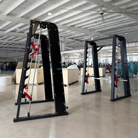 Estación de Press de Pecho Ancho Biomecánica de Acero con Brazos Independientes para un Entrenamiento Equilibrado de Pectorales y Espalda, Enfocada en la Seguridad