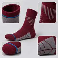 Chaussettes de trekking personnalisées avec logo, chaussettes athlétiques côtelées pour les aventures de randonnée