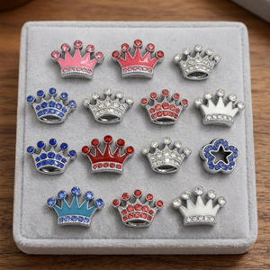Colgante Deslizante Impermeable de Metal con Corona y Diamantes de Imitación de 10mm para Accesorios de Pelo Navideños para Perros - Dijes Personalizados DIY para Collares de Mascotas - Product Image 1