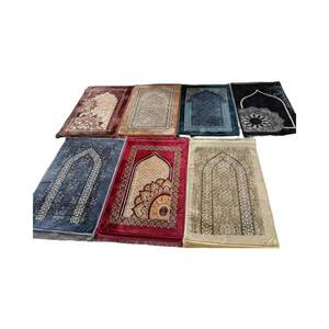 Liquidación: Alfombra de Oración Musulmana de Franela de Poliéster Estampada y Grabada, 70*110cm, Hecha a Máquina, Antideslizante, con Patrón de Medallón Sólido - Product Image 5
