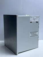 Nouveaux produits d'automatisation originaux et bon marché REM543CG216AAAB, contrôleur logique programmable PLC