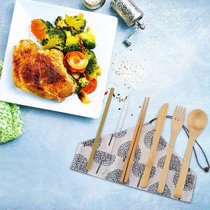 Ensemble de couverts en bambou bio réutilisables, design champêtre, compatibles lave-vaisselle, compostables, lavables, sac de voyage inclus pour les repas quotidiens - Product Image 2