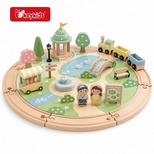 Ensemble de <span class=keywords><strong>train</strong></span> en <span class=keywords><strong>bois</strong></span> sur rail en forme de 8, thème ferme, avec <span class=keywords><strong>locomotive</strong></span>, figurines d'animaux, grange, moulin à vent, tracteur, jeu de rôle imaginatif W04C311 - Product Image 4