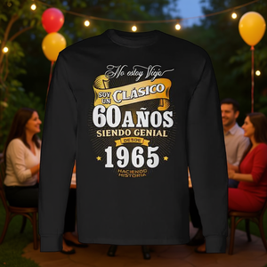 T-shirt a maniche lunghe per il 60° compleanno, regalo spagnolo, per uomo e donna, design classico del 1965 - Product Image 3