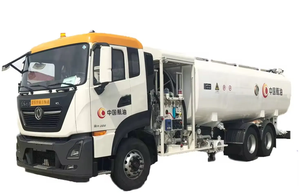 Tanque de Combustible Diésel para Aviación Dongfeng de 6*4, Más de 30 Metros Cúbicos, Diseño de Doble Salida de Aceite, 800L/Min, Reabastecimiento Rápido de Aeronaves - Product Image 2