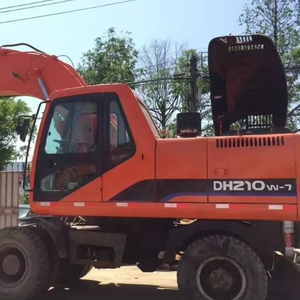 Excavatrice sur chenilles Doosan DH210W-7 d'occasion à vendre, état parfait, origine Corée du Sud, moteur inclus, modèle 2018, 1 an - Product Image 1