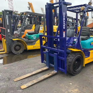 <b>Used</b> Komatsu 3-ton FD30 Diesel-Powered Forklift Single/Three Stage Mast Engine Gearbox Made in Japan Low Price SHANGHAI - Product Image 1