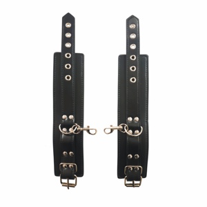 Esposas SM de Cuero de Alta Calidad para Juegos de Pasión <span class=keywords><strong>y</strong></span> Restricción, Accesorios para Adultos, Juguetes Sexuales para Parejas - Product Image 2