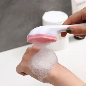 Brosse Nettoyante Visage en Silicone 2023 - Nouveauté Tendance pour le Nettoyage et le Soin de la Peau - Product Image 3