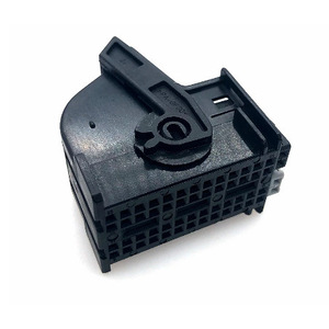 Conector Automotriz de 52 Pines, Plástico Negro, Macho y Hembra, para Uso en Automóviles, IP20 - Product Image 1