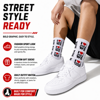 Chaussettes de sport tendance style streetwear en coton doux et respirant, écologiques et confortables, logo personnalisé disponible, toutes tailles adultes.