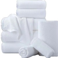 Serviettes en coton pour hôtels cinq étoiles, résistantes à l'abrasion, avec logo brodé, adaptées aux maisons d'hôtes, aux salons de beauté, aux soins post-partum