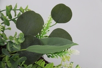 Karangan Daun Eucalyptus Buatan Grosir Pabrik Cina untuk Dekorasi Pintu Natal, Paskah, Halloween