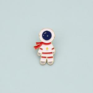 Venta superior astronauta interestelar diseño magnético dibujos animados astronauta encanto solapa esmalte Pin - Product Image 5