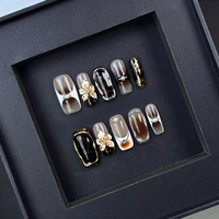 Ongles artificiels en acrylique de luxe sur mesure, de haute qualité, faits à la main, à couverture complète, forme amande, avec diamants colorés