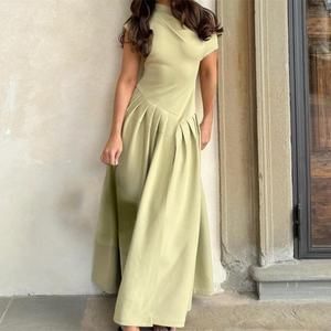 Vestido Largo Plisado Verde Elegante para Mujer, Estilo Casual de Oficina, Moda Urbana, Cuello Redondo, Manga Corta, Venta al Por Mayor, Personalizado OEM - Product Image 4