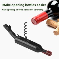 Ouvre-bouteille magnétique créatif personnalisé en plastique et acier inoxydable en forme de bouteille, ouvre-bouteille magnétique pour réfrigérateur