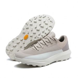 Chaussures de course urbaines légères de haute qualité, respirantes et confortables, en maille, pour la marche décontractée et les voyages en extérieur au printemps - Product Image 5