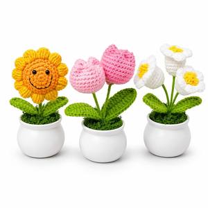 Fiore Artificiale a Forma di Girasole in Cotone Lavorato a Mano all'Uncinetto per Decorazione Scrivania, Ornamento Auto, Regalo Festa della Mamma per Lei - Ingrosso - Product Image 1