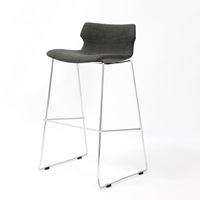 Tabouret de bar moderne rembourré avec base chromée pour café