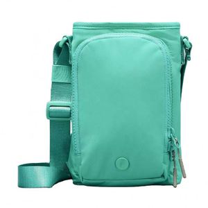Free Sample BSCI Drawstring <b>2L</b> <b>Water</b> <b>Bottle</b> Cooler Sling Bag Nylon Sport Hydro Pouch Kids Insulated <b>Water</b> <b>Bottle</b> Crossbody Bag - Product Image 2