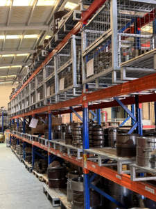 Roues de <span class=keywords><strong>chariot</strong></span> élévateur/<span class=keywords><strong>chariot</strong></span> à palettes en polyuréthane <span class=keywords><strong>Linde</strong></span> T20sp 125*60 Roue de charge 0009933803 Garantie de 3 mois - Product Image 3