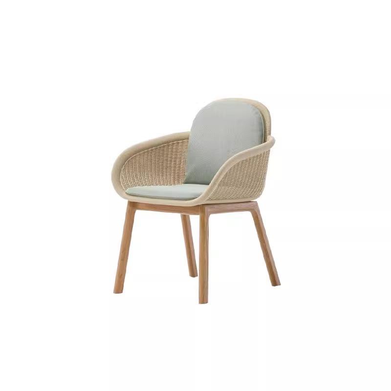 Chaises de salle à manger en teck de qualité AB et rotin PE