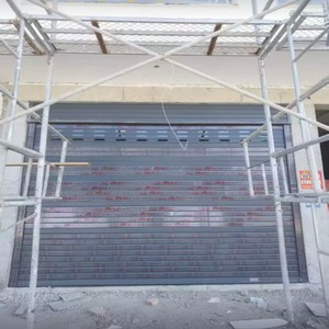 <span class=keywords><strong>Porte</strong></span> <span class=keywords><strong>de</strong></span> <span class=keywords><strong>garage</strong></span> en aluminium, volet roulant <span class=keywords><strong>électrique</strong></span>, <span class=keywords><strong>porte</strong></span> automatique isolée en aluminium pour villa, entrepôt - Product Image 3
