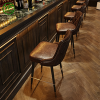 Meubles de restaurant de luxe modernes, tabourets de bar en métal, table et chaises en bois massif en cuir nordique pour bar, boîte de nuit